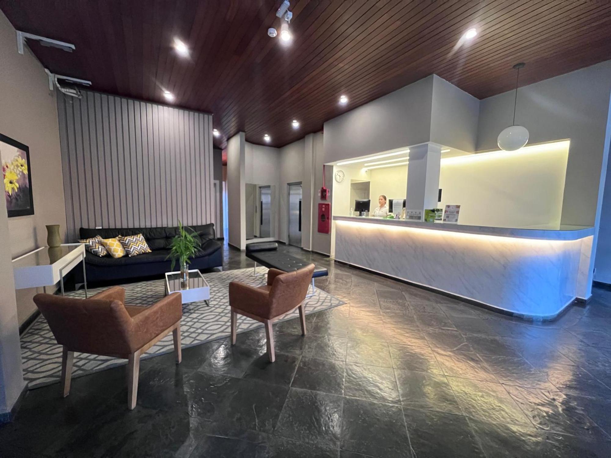 רג'יסטרו Regis Hotel II מראה חיצוני תמונה