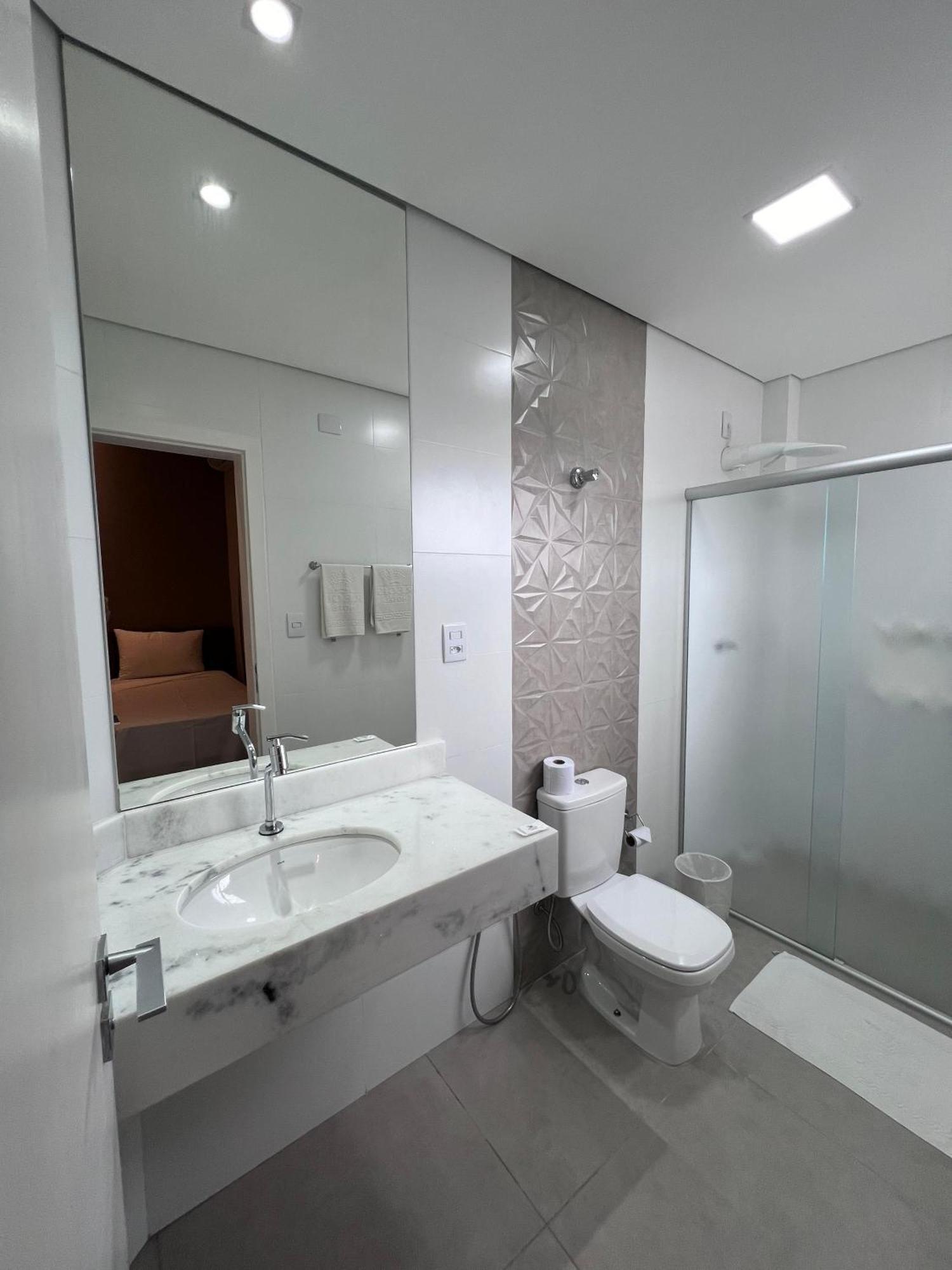 רג'יסטרו Regis Hotel II מראה חיצוני תמונה