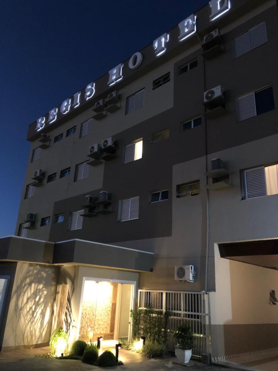 רג'יסטרו Regis Hotel II מראה חיצוני תמונה